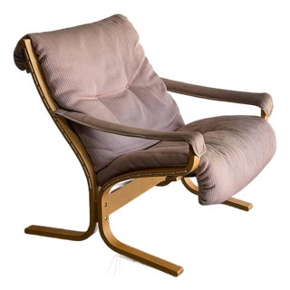 Beechwood Bentwood Lounge Chair With Dusty Pink Upholstery Mid-Century Modern 1970s For Sale
