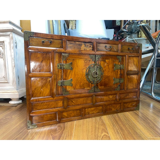 Late 19th Century Late Chosŏn Period Korean Elmwood "Nong" Chest For Sale - Image 12 of 13