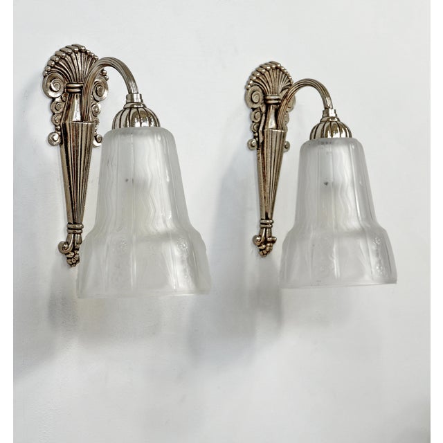 1920s French Art Deco Wall Sconces by A. Richard & Muller Freres 1920s France - A Pair For Sale - Image 5 of 11