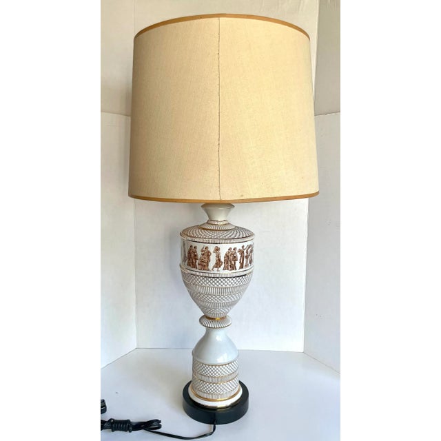 Pair of 1950's Fiorentine Italian Neo-Classical Porcelain Lamps For Sale - Image 12 of 13