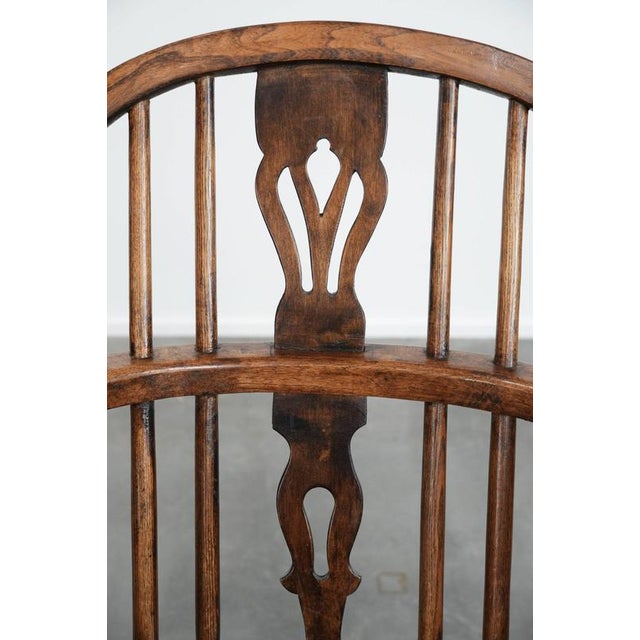 English Windsor Armchairs, Set of 8 For Sale - Image 11 of 17