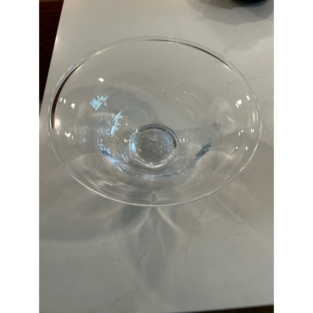 Signed Simon Pearce glass bowl. This is a large decorative or serving piece. This is the large Shelbourne bowl.