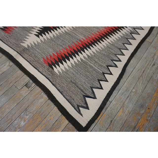 1930s Gray Tribal Geometric Diamond American Navajo Rug 4'6'' X 6'8'' Flatweave Wool Carpet For Sale - Image 11 of 11
