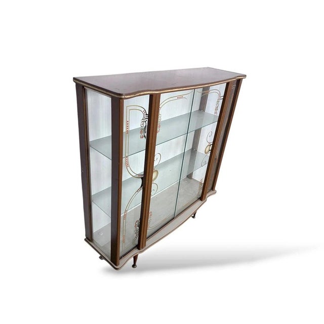 Glass Mid-Century Formica and Curved Glass Display Bar with Etched Design For Sale - Image 7 of 8