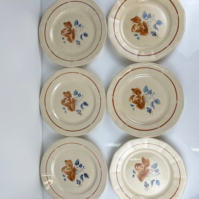 Ceramic Vintage Dinner Plates with Floral Motif from Sarreguemines, 1920s, Set of 6 For Sale - Image 7 of 11