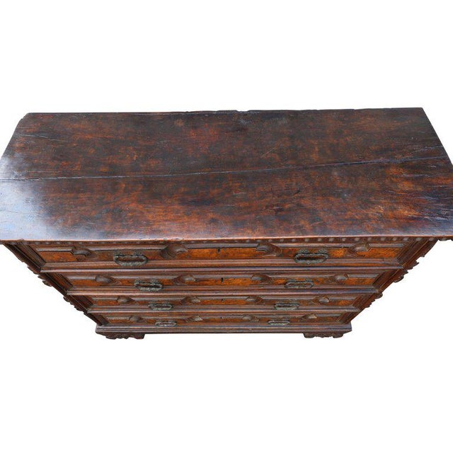 Baroque Italian Baroque Walnut and Burl Walnut Commode For Sale - Image 3 of 12