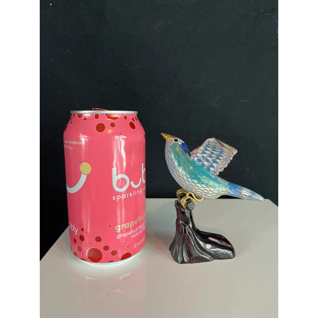 Wood Colorful Cloisonné Bird on Branch – Vintage Chinese Enamel Art – Mid-Century Decor For Sale - Image 7 of 8