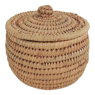 Small Vintage Lidded Coiled Basket For Sale