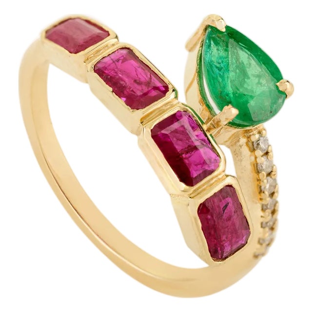 14k Gold Natural 1.59 Ct Ruby Emerald Birthstone Duet Modern Bypass Ring Size 5 For Sale