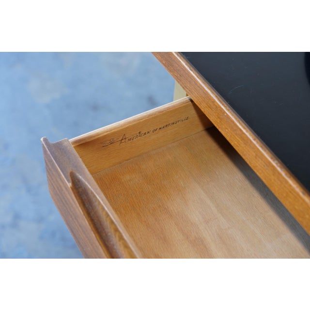 1950s American of Martinsville Mid-Century Modern Bar Cart or Serving Cart For Sale - Image 9 of 12