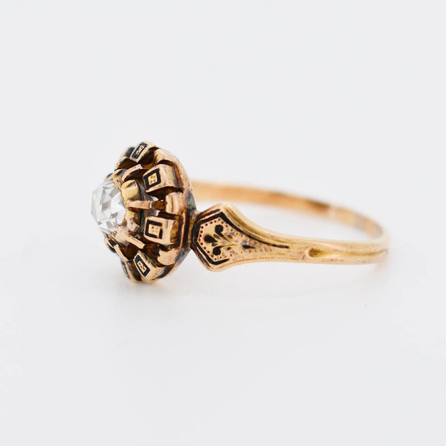 Late 19th Century Neo-Renaissance Ring in 18 Carat Gold, Enamel and Diamond, Size 8 For Sale - Image 5 of 5