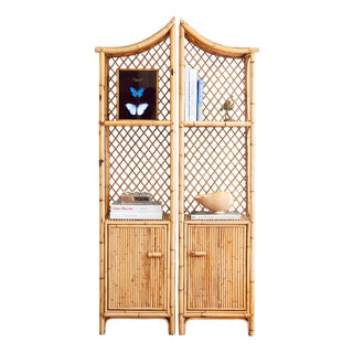 Pagoda-Style Modular Bookcase in Bamboo, 1970s, Set of 2 For Sale
