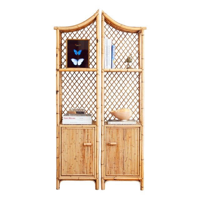 Pagoda-Style Modular Bookcase in Bamboo, 1970s, Set of 2 For Sale