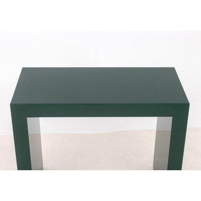 Mid-Century Modern Modern Green Lacquered Console Table For Sale - Image 3 of 7