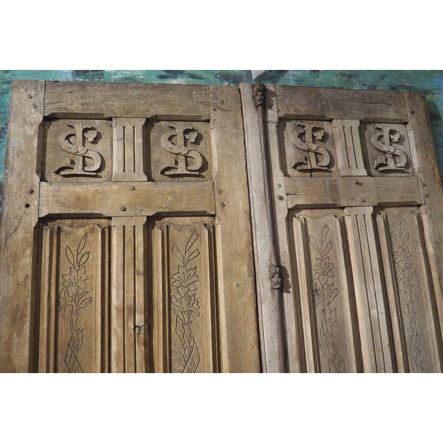 Pair of Double Sided 19th Century French Oak and Iron Cathedral Doors For Sale - Image 17 of 18