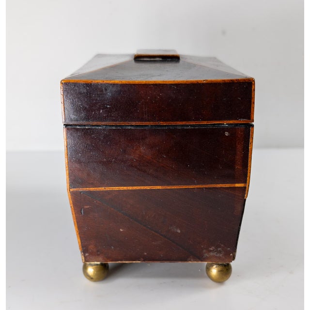 English 19th Century English Regency Sarcophagus Form Tea Caddy Box in Mahogany Veneer For Sale - Image 3 of 12