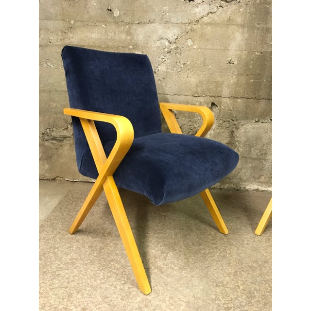 1940s Rare Pair of Thonet Bentwood Armchairs From Howard Hughes’ Hollywood Film Studios – Fully Restored For Sale - Image 5 of 13