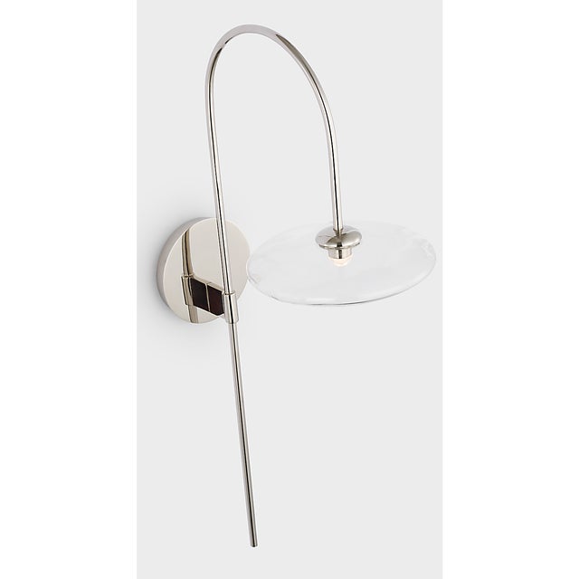 Visual Comfort Ian K. Fowler for Visual Comfort Signature Calvino Arched Single Sconce in Polished Nickel with Clear Glass For Sale - Image 4 of 8