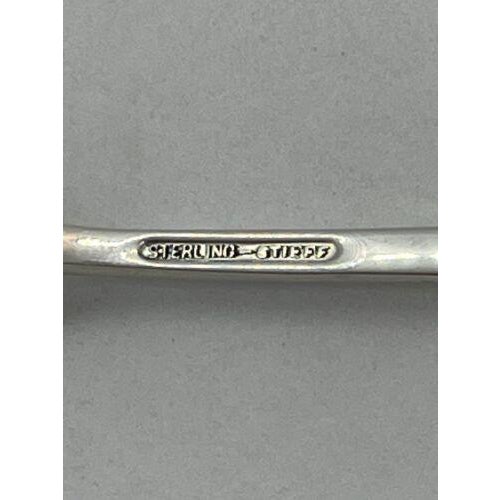 Late 20th Century Stieff Colonial Williamsburg Queen Anne Sterling Silver Teaspoon For Sale In New York - Image 6 of 7