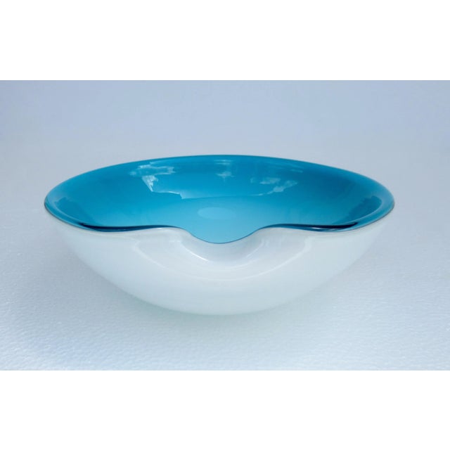 Glass C.1960's Italian Alfredo Barbini Hand-Blown Murano Catchall, Decorative Bowl - Cerulean Blue Azure With White Outer Casing For Sale - Image 7 of 13