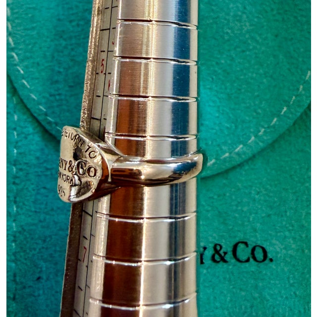 Metal Late 20th Century Retro Sterling Silver "Return to Tiffany" Oval Tag Ring, Size 6 For Sale - Image 7 of 14