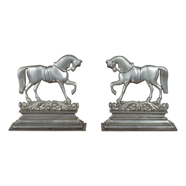 Early 20th Century Pair of English Turn of the Century Metal Bookends Depicting Prancing Horses For Sale