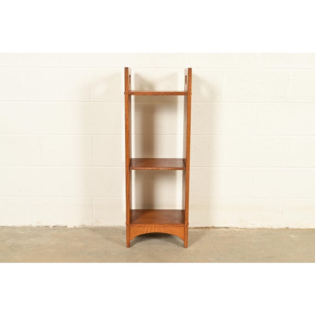 L. & J.G. Stickley, Inc. Stickley Mission Oak Arts & Crafts Cutout Bookshelf For Sale - Image 4 of 13