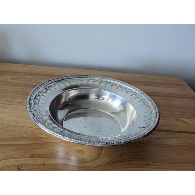 Reed & Barton 1920s Reed & Barton #1202 Medium Serving Bowl For Sale - Image 4 of 4