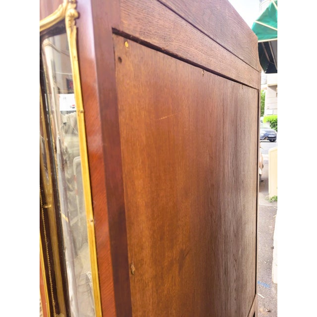 Metal Napoleon III Curved Showcase in Marquetry and Bronze, 1800s For Sale - Image 7 of 18