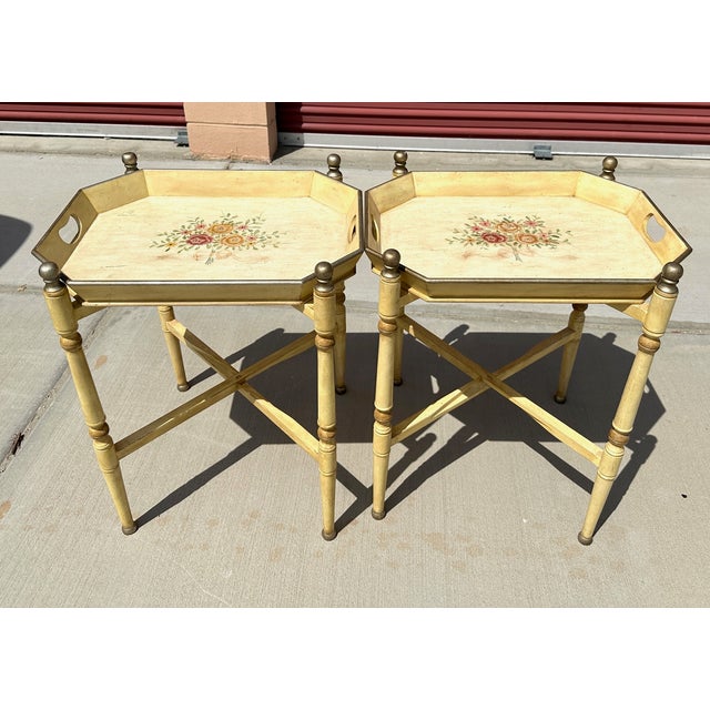 1970s Vintage French Provincial 2-Tier Bar Cart For Sale - Image 5 of 10