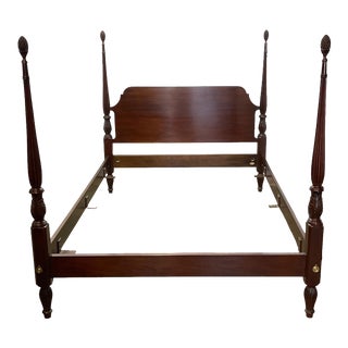 Vintage Councill Craftsmen Chippendale Style Solid Mahogany Queen Size Pineapple Poster Bed For Sale