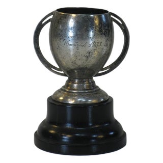 Trophy in Solid Sterling Silver. Reads "Premio Cabrero, Madrid 1933" Antique For Sale