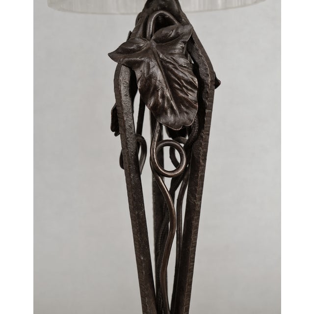 Muller Frères French Art Deco Table Lamp by L. Varro & Muller Freres - 1920s France For Sale - Image 4 of 10
