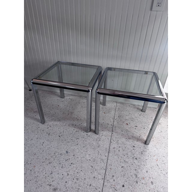 Mid-Century Modern 1970s Milo Baughman Style Chrome and Glass End Tables — A Pair For Sale - Image 3 of 10