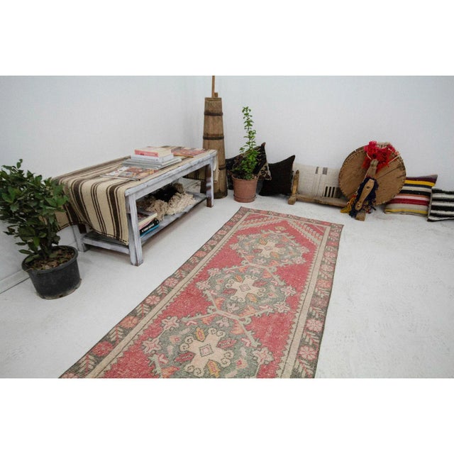 Vintage Turkish Konya Runner- 2′10″ × 8′6″ For Sale In Los Angeles - Image 6 of 7