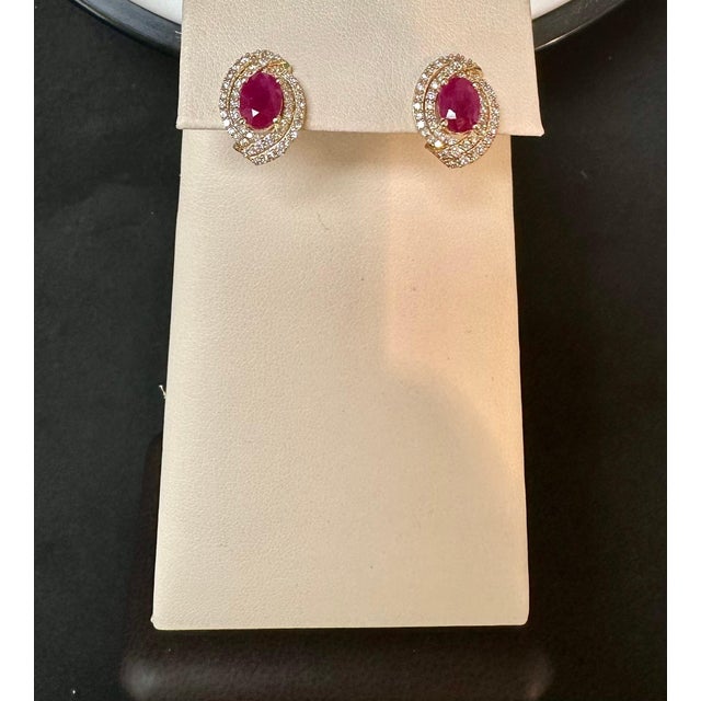 3.5 Carat Oval Natural Ruby & 1.2 Ct Diamond Stud Earrings 14 Karat Yellow Gold For Sale - Image 14 of 18
