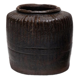Chinese Fluted Salty Egg Jar, C. 1800 For Sale