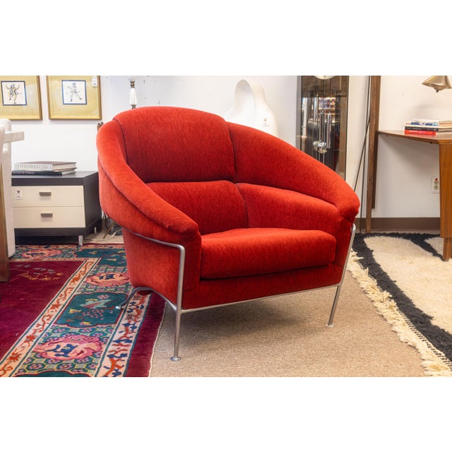 A vintage Milo Baughman for Thayer Coggin "Boldido" lounge chair and ottoman. This stunning lounge set is a carefully...