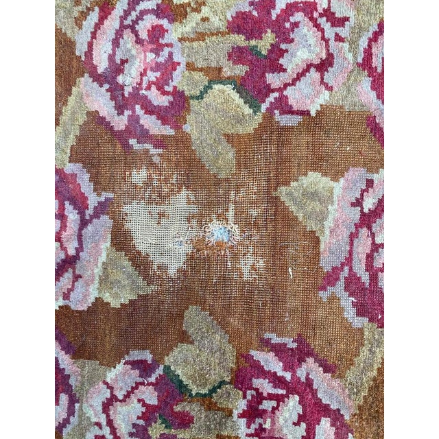 Beautiful little floral rug with nice design and beautiful colors, entirely and finely hand knotted with wool velvet on...