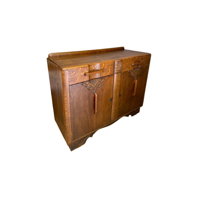 Antique c.1920's Art Deco Quarter Sawn Oak Sideboard Buffet For Sale - Image 4 of 15