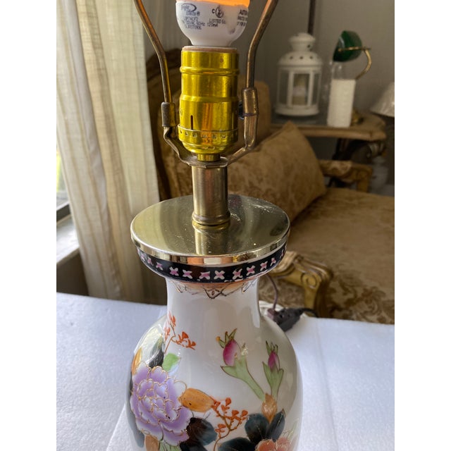 Brass Vintage Chinoiserie Porcelain Table Lamp, Hand-Painted Floral Motif, Gold Accents, Ornate Brass Details, Traditional Asian-Inspired Decor For Sale - Image 8 of 12