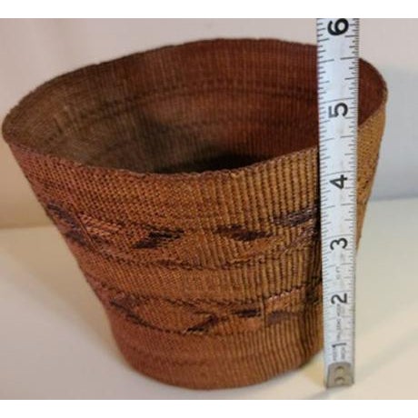 Late 20th Century Vintage Native American Tlingit Style Woven Basket With Geometric Designs For Sale - Image 5 of 6