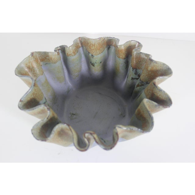 Gray Sculptural Signed Studio Pottery Footed Bowl Organic Ruffled Edge Vintage For Sale - Image 8 of 13