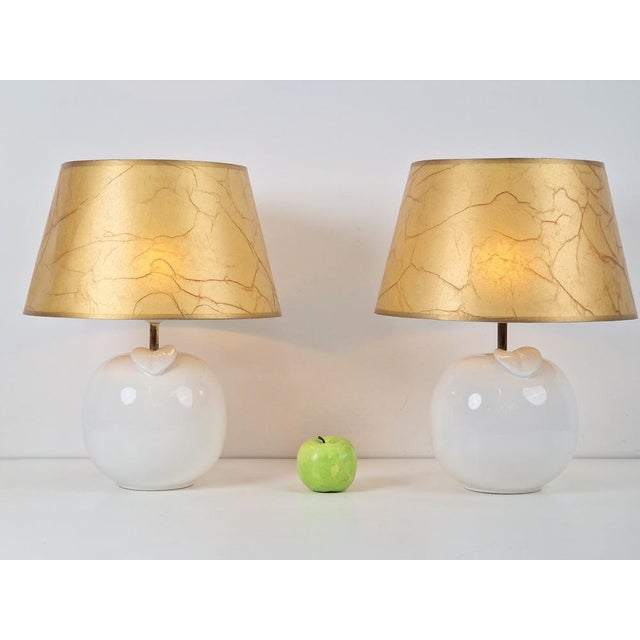 Set 2 Vintage Apple table lamp Ceramic white Postmodern '70 Beautiful set ceramic lamp base in the shape of an apple with...