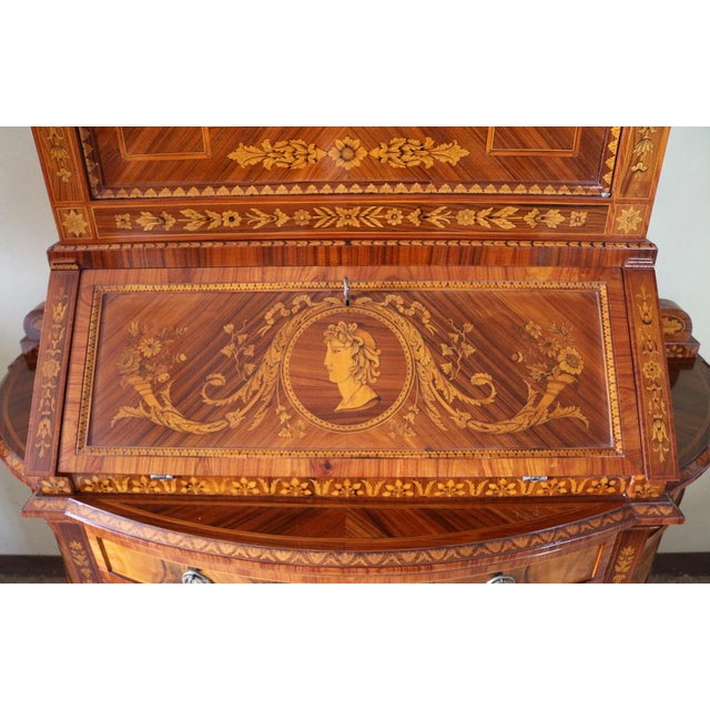 Commode with Flap & Inlaid Showcase in the style of Maggiolini, 1980s For Sale - Image 15 of 18