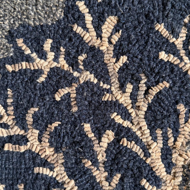 Dove Gray 20th Century American Draft Horse Hooked Rug on Custom Wall Mount For Sale - Image 8 of 17
