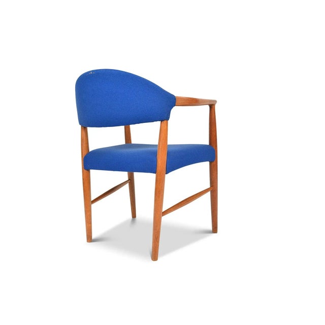 Mid-Century Modern Kurt Olsen Model 223 Armchairs In Teak - Set of 7 For Sale - Image 3 of 6