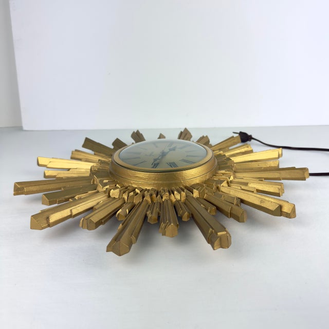 Midcentury Gilt Syroco Sunburst Clock 16” Electric For Sale - Image 6 of 11