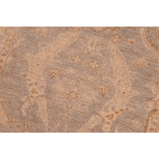 Chic Ziegler Grey Beige Hand-Knotted Wool Runner - 2'7'' X 9'4'' For Sale - Image 4 of 8