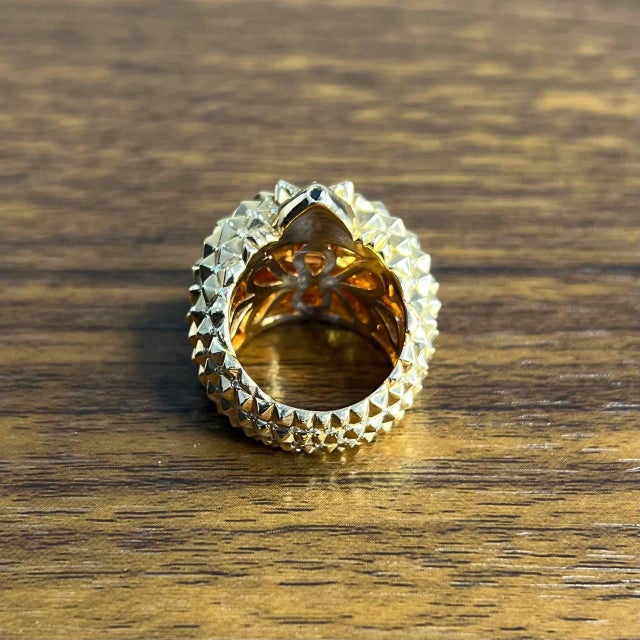 Early 21st Century Hedgehog Spikey Emerald Eyes 18k Gold Statement Unique Cute Animal Ring, Size 6 For Sale - Image 5 of 15